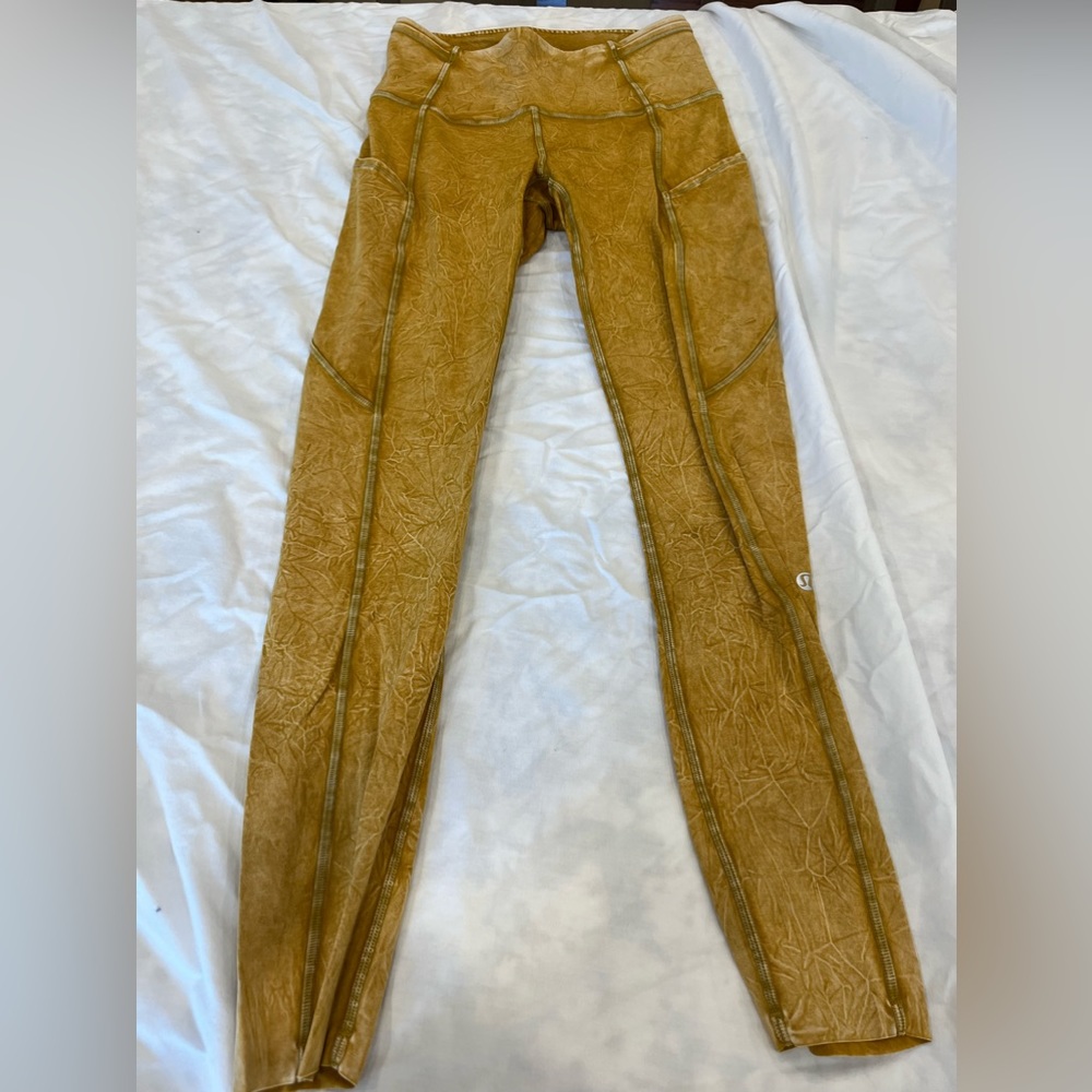 Lululemon Fast and Free Excellent condition size 4 leggings
